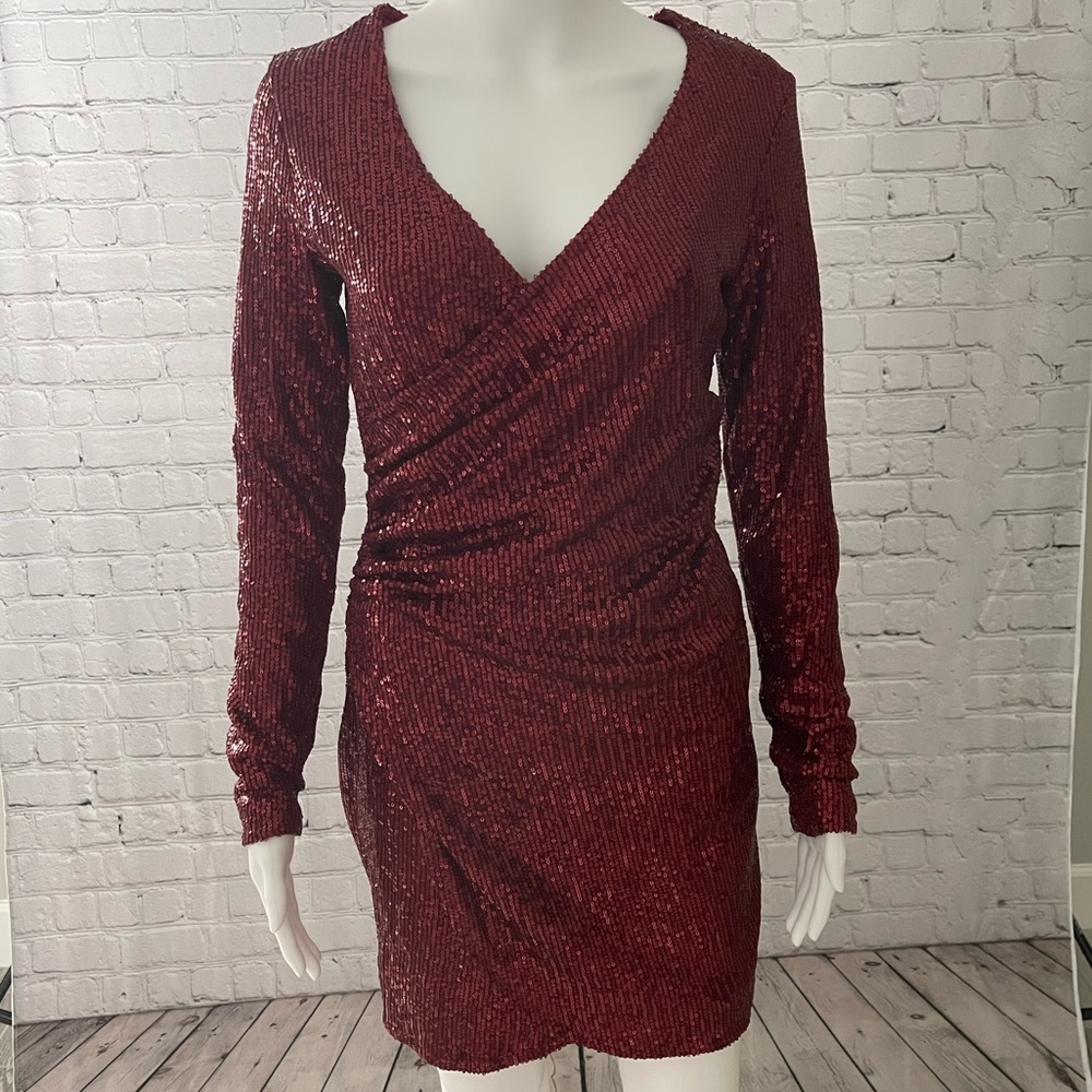 Body-con Sequin Cocktail Mini Wrap Dress
